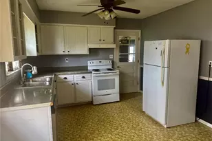 210 S High St, Imperial, MO 65486 - Photo 11