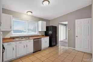 2670 Northridge Pl, Florissant, MO 63033 - Photo 19