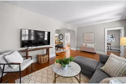 8913 Lawn Avenue, Brentwood, MO 63144 - Photo 5