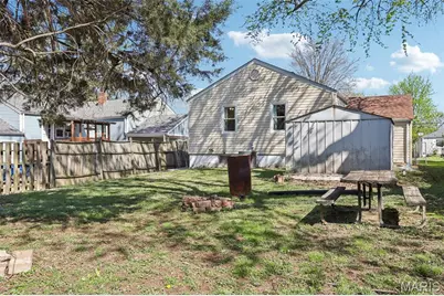 10426 Driver Avenue, Overland, MO 63114 - Photo 27
