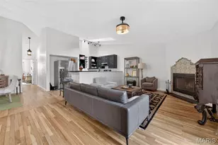 2052 Bayonne Dr, Saint Charles, MO 63303 - Photo 9