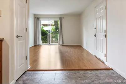 7611 Triwoods Drive #D, Shrewsbury, MO 63119 - Photo 7