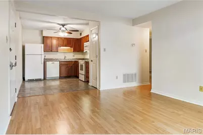 7611 Triwoods Drive #D, Shrewsbury, MO 63119 - Photo 5