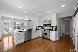 13456 Thornhill Dr, Town and Country, MO 63131 - Photo 17