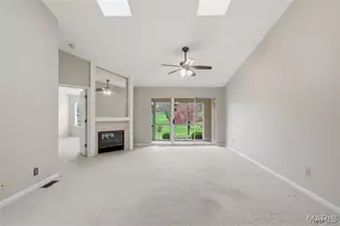 13 Kemper Ct, Lake Saint Louis, MO 63367 - Photo 9