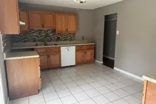 11632 Las Ladera Dr, Florissant, MO 63033 - Photo 13