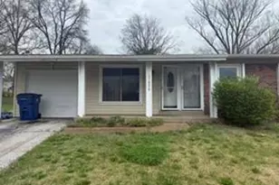 11632 Las Ladera Dr, Florissant, MO 63033 - Photo 1