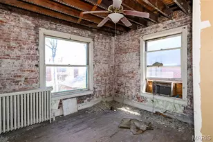 3627 Utah Pl, Saint Louis, MO 63116 - Photo 29