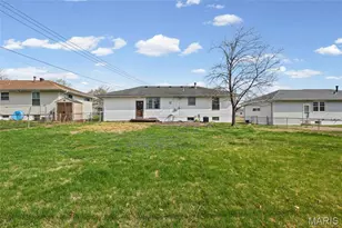 114 Buckley Meadows Dr, Saint Louis, MO 63125 - Photo 15