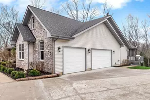 30 Woodbine Ct, Troy, MO 63379 - Photo 5