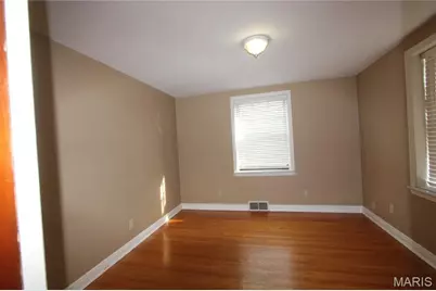 6601 Alamo Avenue #1st Floor A, Clayton, MO 63105 - Photo 9