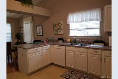 2073 Williamstown Drive, Saint Peters, MO 63376 - Photo 7