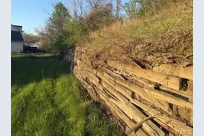 1100 La Roux Court, Saint Louis, MO 63137 - Photo 11