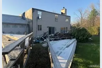 1100 La Roux Court, Saint Louis, MO 63137 - Photo 5