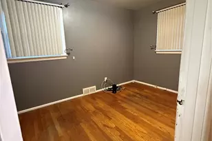8630 Haltonia Ln, Saint Louis, MO 63134 - Photo 17