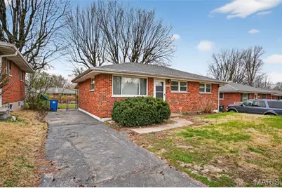 1146 Reale Avenue, Saint John, MO 63138 - Photo 3
