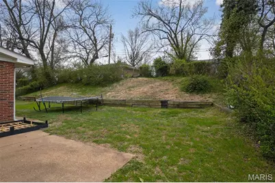 912 Cheri Heights Court, Saint Louis, MO 63135 - Photo 7