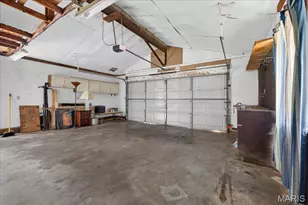 3725 Helmkampf Dr, Florissant, MO 63033 - Photo 13