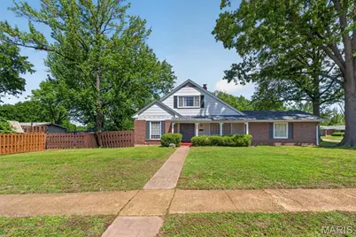 3725 Helmkampf Drive, Florissant, MO 63033 - Photo 1