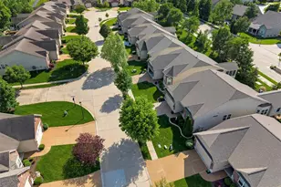 1247 Emerald Gardens Dr, Saint Peters, MO 63376 - Photo 45