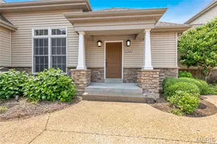 1266 Harmony Lake Dr, Saint Peters, MO 63376 - Photo 3