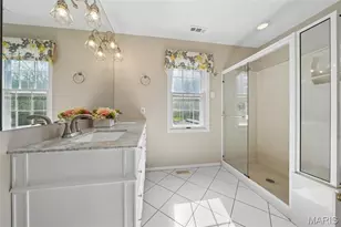 605 Waterford Ridge Ct, Ballwin, MO 63021 - Photo 21