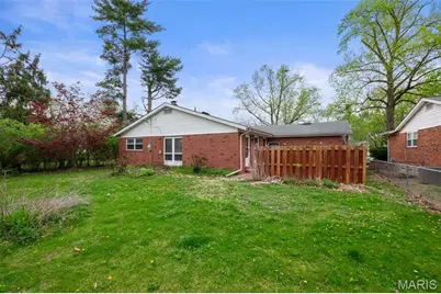 2975 Dover Drive, Florissant, MO 63033 - Photo 49