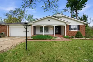 2975 Dover Dr, Florissant, MO 63033 - Photo 1