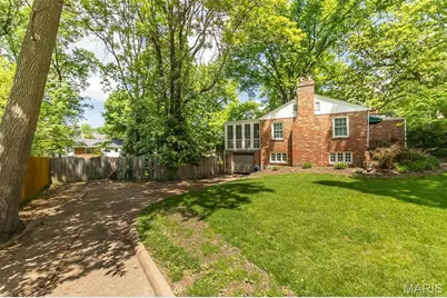 601 Woodard Drive, Saint Louis, MO 63122 - Photo 3