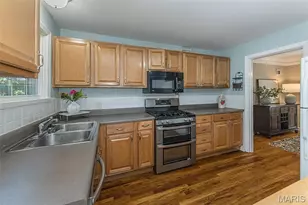 601 Woodard Dr, Saint Louis, MO 63122 - Photo 15