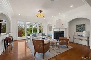 511 S Warson Rd, Ladue, MO 63124 - Photo 11