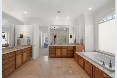 511 S Warson Road, Ladue, MO 63124 - Photo 33