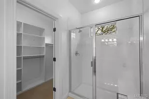 511 S Warson Rd, Ladue, MO 63124 - Photo 45