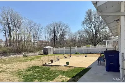 1489 Brenthaven Lane, Saint Louis, MO 63031 - Photo 3