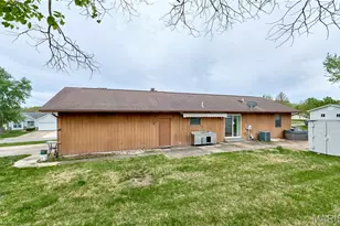 1223 Cypress Ct, Troy, MO 63379 - Photo 45