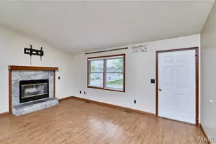 1223 Cypress Ct, Troy, MO 63379 - Photo 15