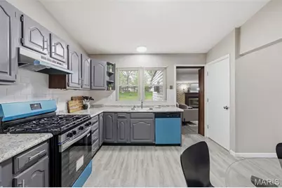 3145 Parker Road, Florissant, MO 63033 - Photo 13