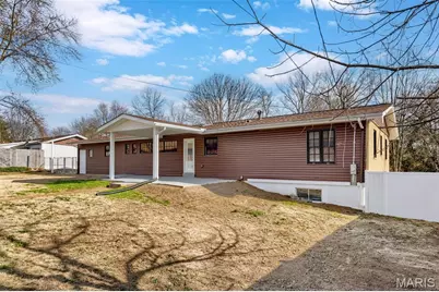 1011 Geringer Court, Ferguson, MO 63135 - Photo 33