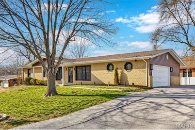 1011 Geringer Court, Ferguson, MO 63135 - Photo 1