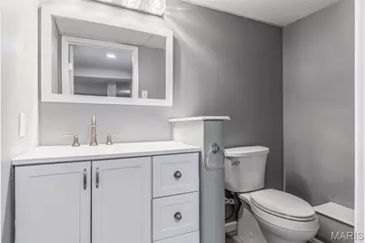 1011 Geringer Court, Ferguson, MO 63135 - Photo 31