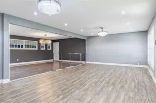 1011 Geringer Ct, Ferguson, MO 63135 - Photo 11