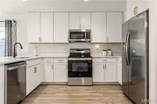 324 Fall Harvest Parkway, Wentzville, MO 63385 - Photo 9