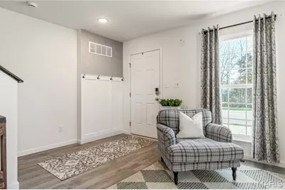 324 Fall Harvest Parkway, Wentzville, MO 63385 - Photo 3