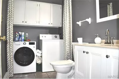 9038 Villaridge Court, Saint Louis, MO 63123 - Photo 19