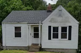 7042 Garesche, Jennings, MO 63136 - Photo 1