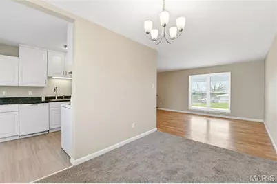 1342 Caulks Hill Road, Saint Charles, MO 63304 - Photo 9