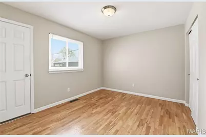 1342 Caulks Hill Road, Saint Charles, MO 63304 - Photo 15
