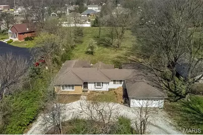 9567 Eddie and Park Road, Saint Louis, MO 63126 - Photo 7