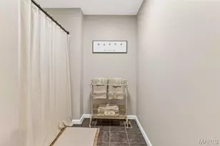 21 Oak Knoll Dr, Saint Charles, MO 63304 - Photo 63