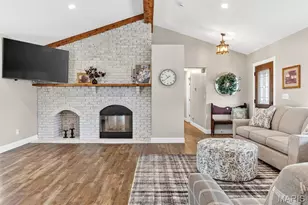 21 Oak Knoll Dr, Saint Charles, MO 63304 - Photo 35